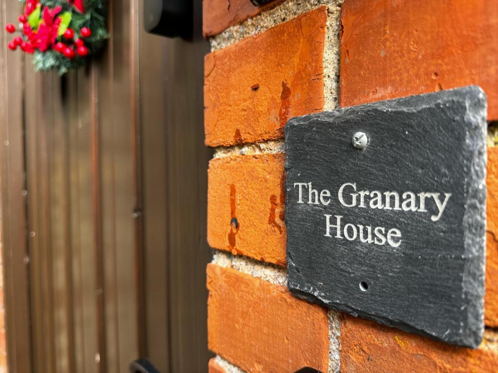 The Granary House - Long Stayz Plymouth Ngoại thất bức ảnh